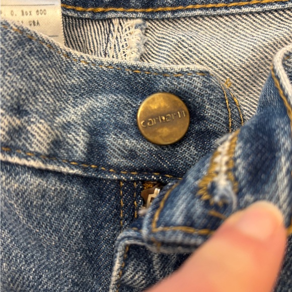 Carhartt Men's Traditional Fit Denim Jeans 34x32 - Picture 4 of 9